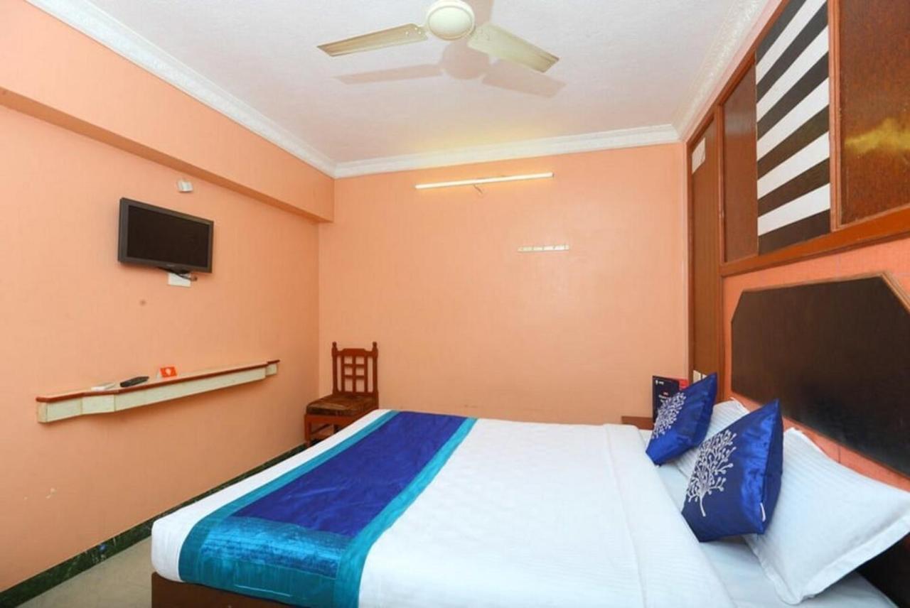 Gnana Srm Residecny Hotel Pondicherry Luaran gambar